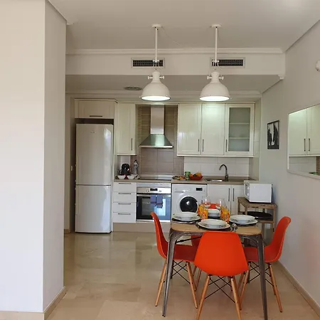 Apartamento En El Centro, Playa 2 Min A Pie