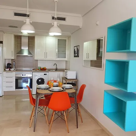 Apartamento En El Centro, Playa 2 Min A Pie Apartman *