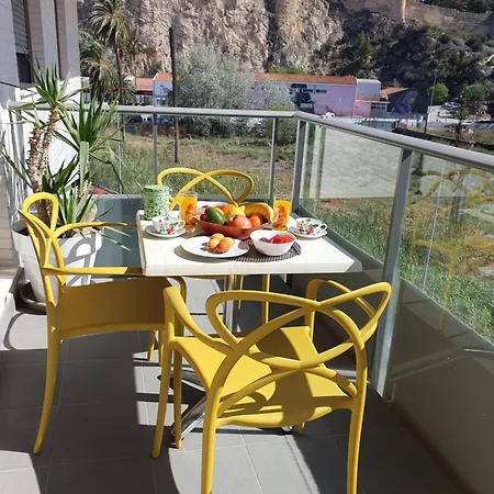 Apartamento En El Centro, Playa 2 Min A Pie *